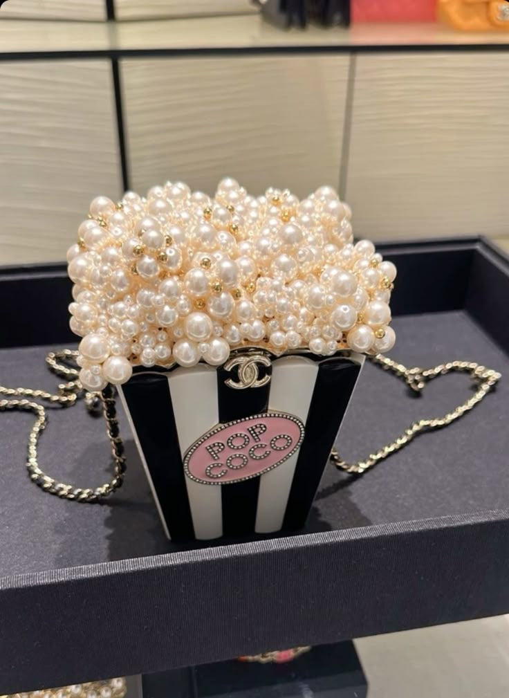 chanel popsocket - popcorn